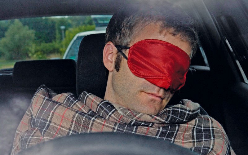 drivers-sleeping-in-cars