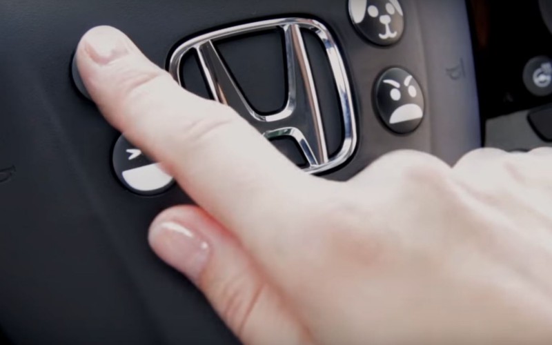 honda-debuts-horn-emojis-dog-emoji-can-t-be-heard-by-humans_2