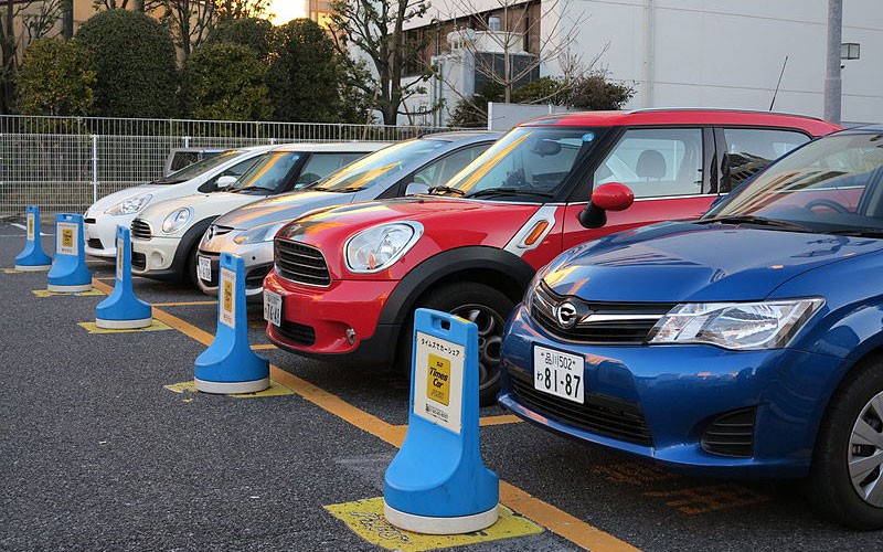 Carsharing_times_car_plus_Tokyo,_Japan