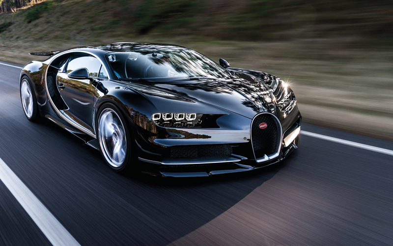 2017-Bugatti-Chiron-V13-1080