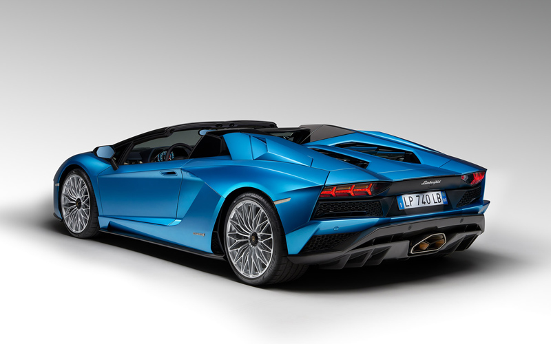 2018-Lamborghini-Aventador-S-Roadster-V3-1080