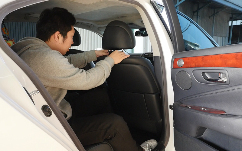 ヘッドレストハンガー_10