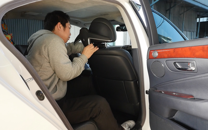 ヘッドレストハンガー_13