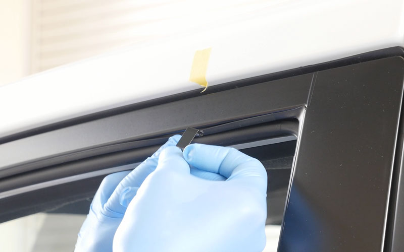 ドアバイザー取り付け_15