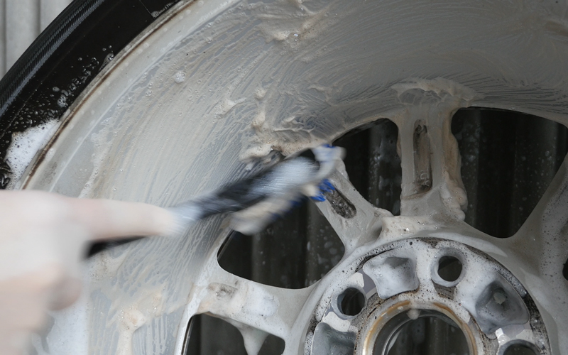 surluster_wheels_cleaner_11