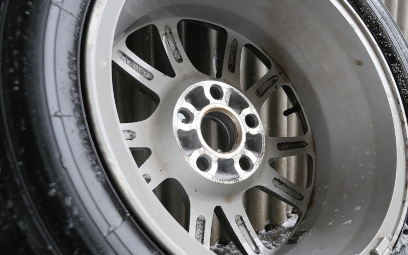 surluster_wheels_cleaner_13