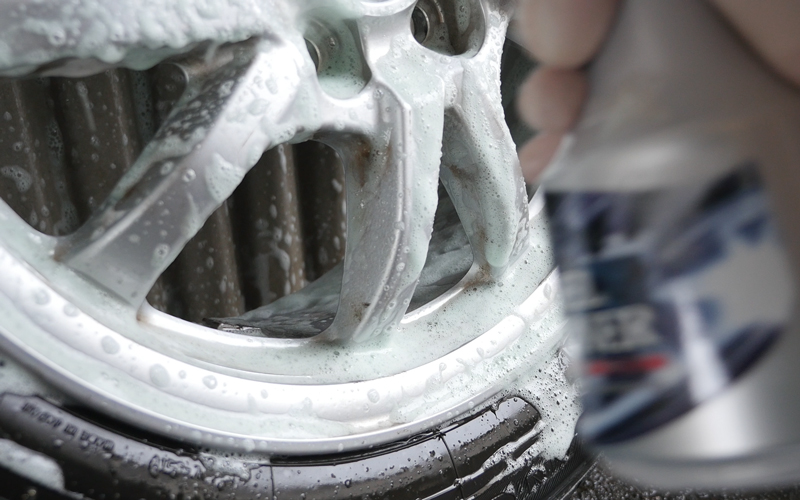 surluster_wheels_cleaner_16