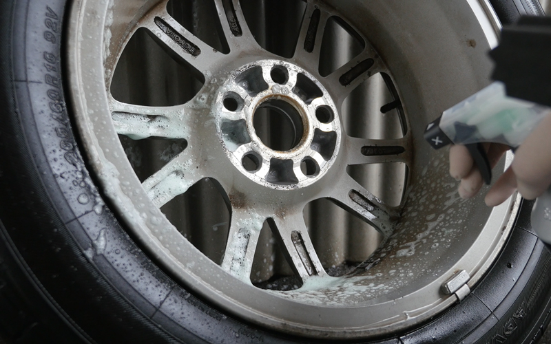 surluster_wheels_cleaner_6