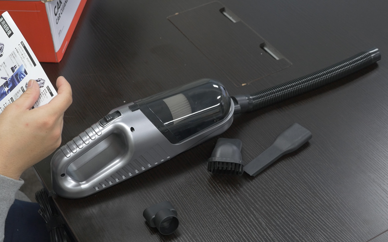 car-vacuumcleaner_2