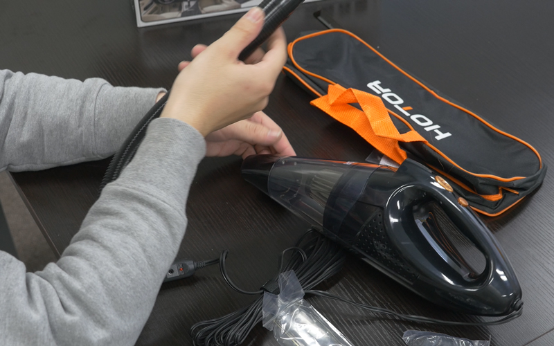 car-vacuumcleaner_3