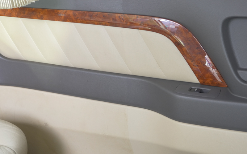 interior-car-cleaning_17