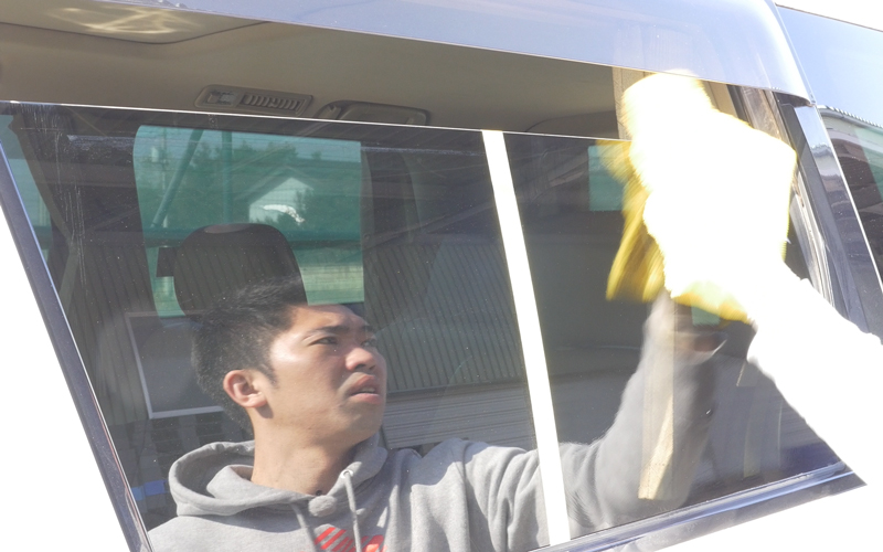 waterspots-on-glass_4