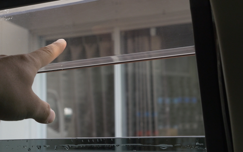 door-visor-cleaner_10