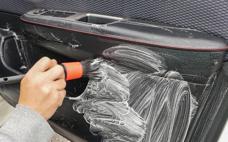 汚いドアパネル